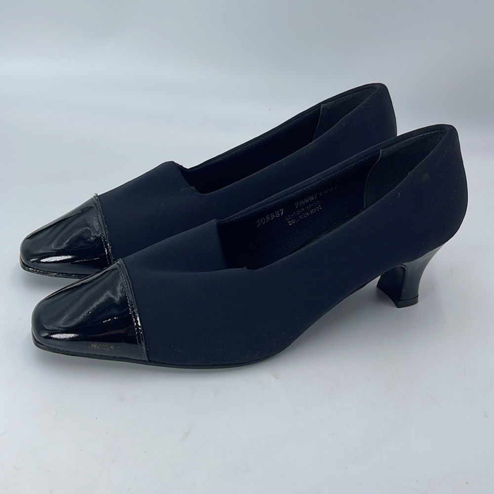 California Magdesians Black Pump Shoes